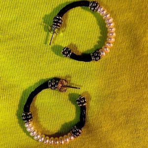 Honora black leather and pearl earings